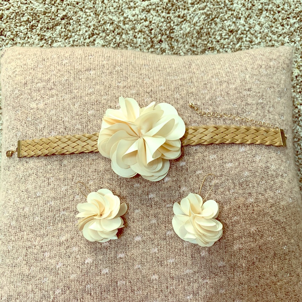 Boho Style Flower Choker set